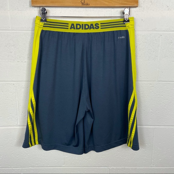 ❓Adidas Workout Shorts - Picture 8 of 11